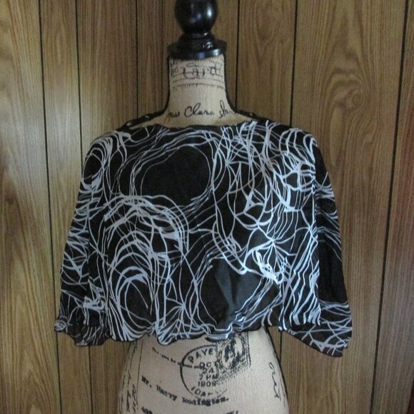 Pirose Shawl by Rena Rose (Short) - NEW - Picture 3 of 8